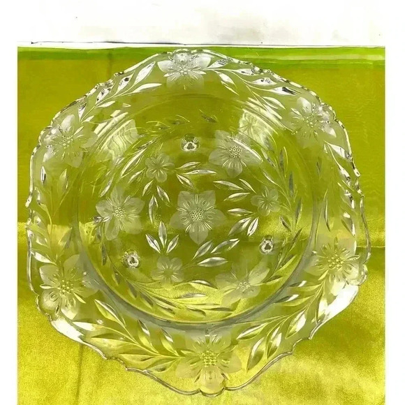 VTG Heavy Crystal Clear Cut Glass Floral Etched Footed Platter 13" MCM - Picture 1 of 16